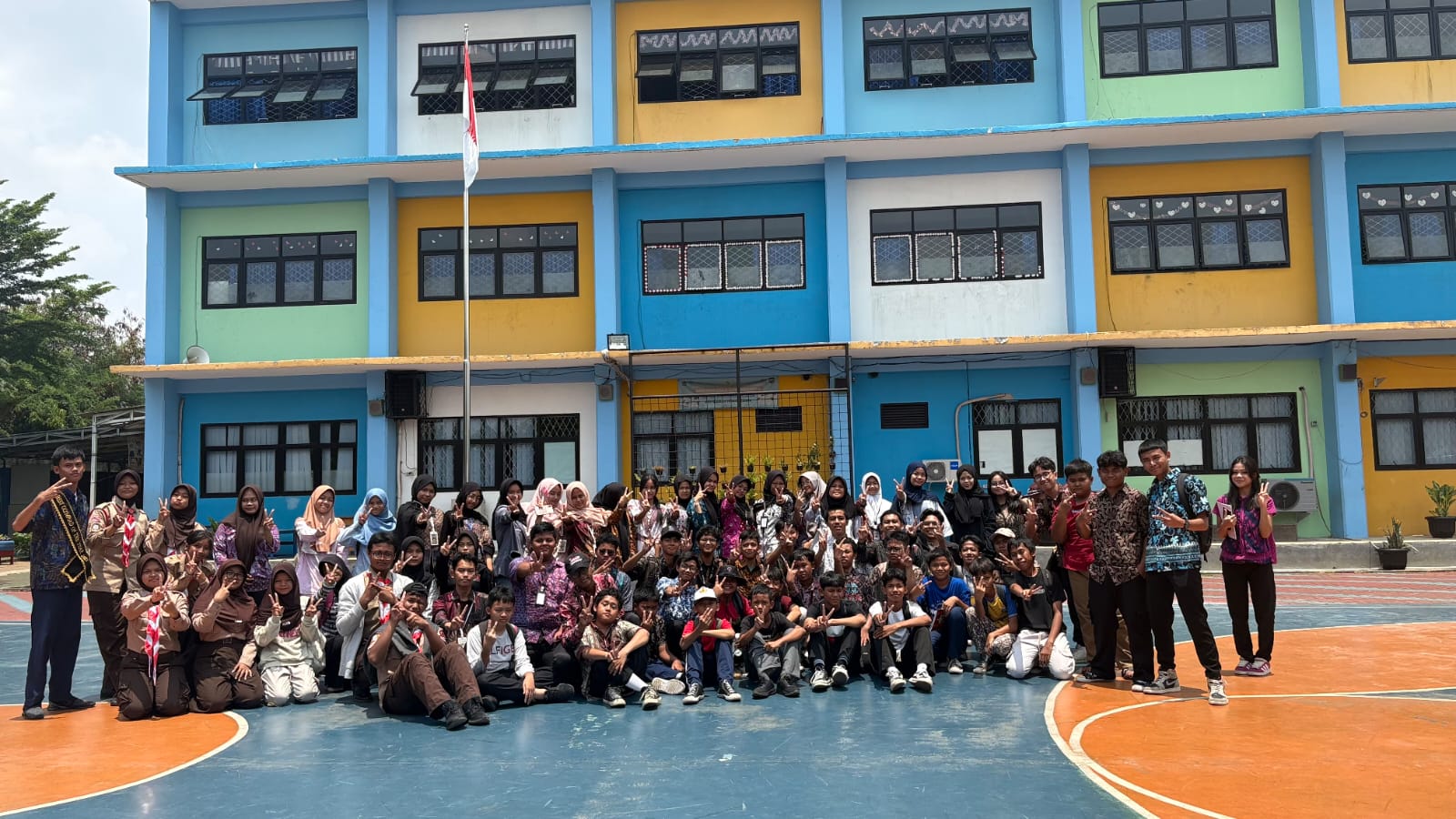 Closing Ceremony Moment